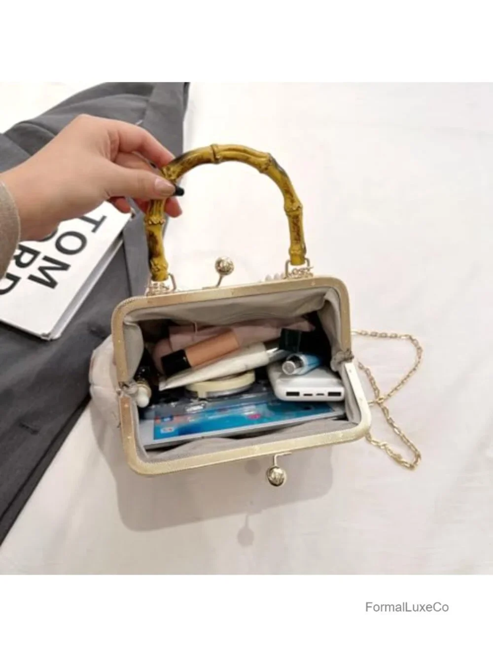 Embroidered Silk Kiss Lock Clutch Purse with Detachable Chain Strap